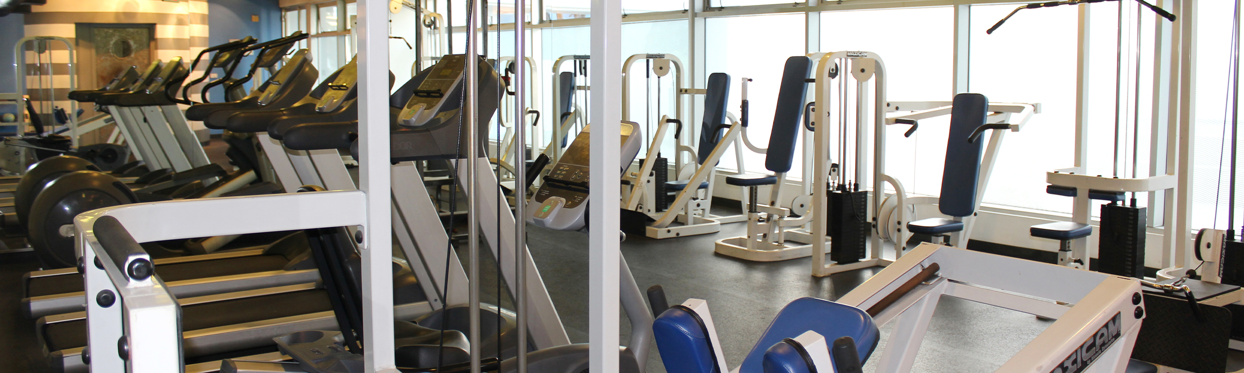 fitness center at Pacific Plaza